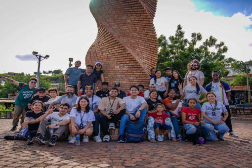 jovenes del programa impulso juvenil