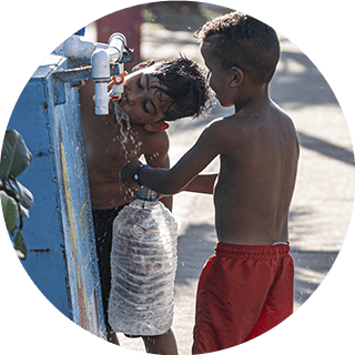 Dona filtros de agua