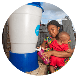Dona filtros de agua